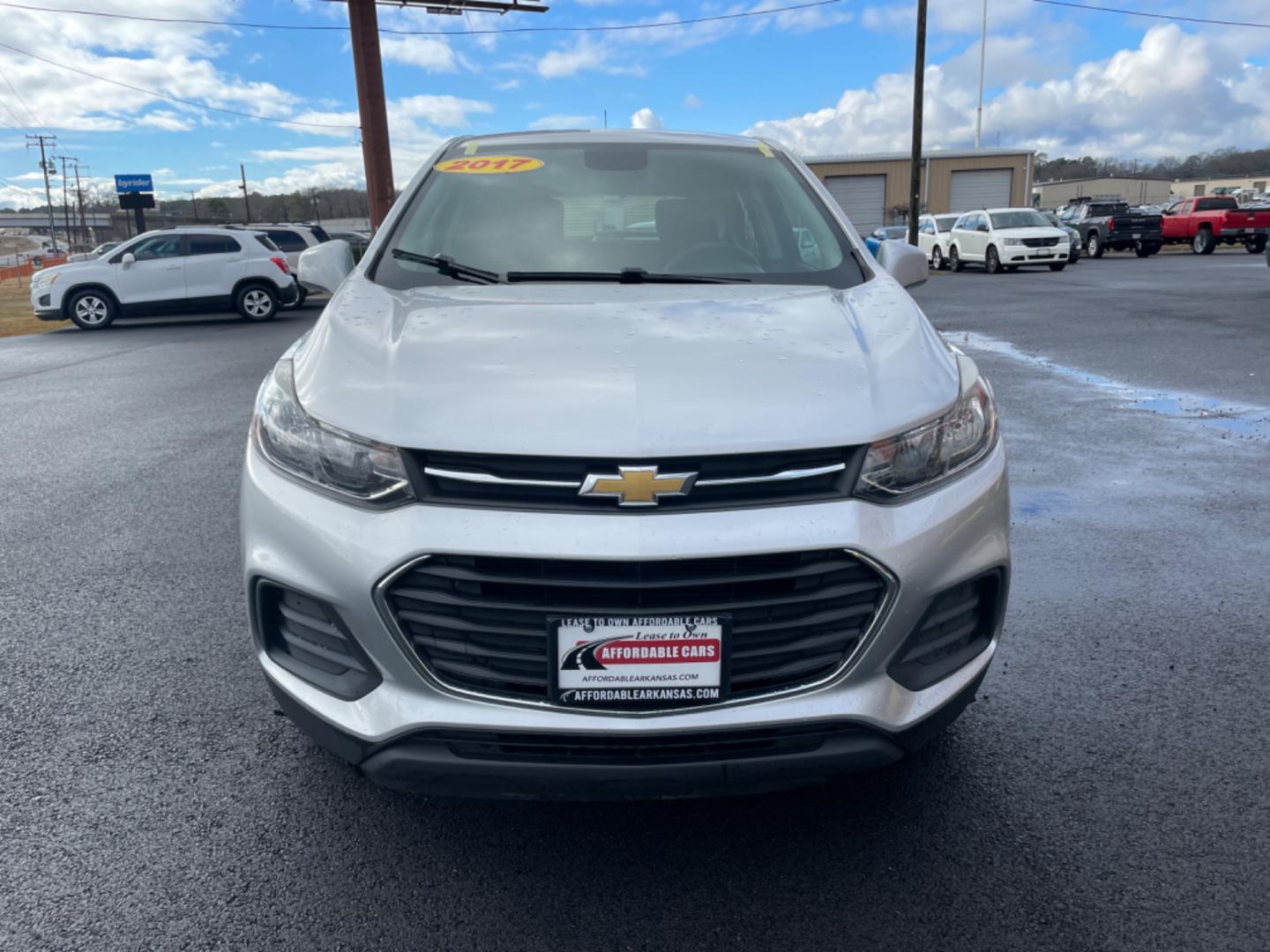 2017 Silver Chevrolet Trax (KL7CJKSB5HB) with an 4-Cyl, ECOTEC Turbo, 1.4L engine, Automatic, 6-Spd transmission, located at 8008 Warden Rd, Sherwood, AR, 72120, (501) 801-6100, 34.830078, -92.186684 - Photo#2